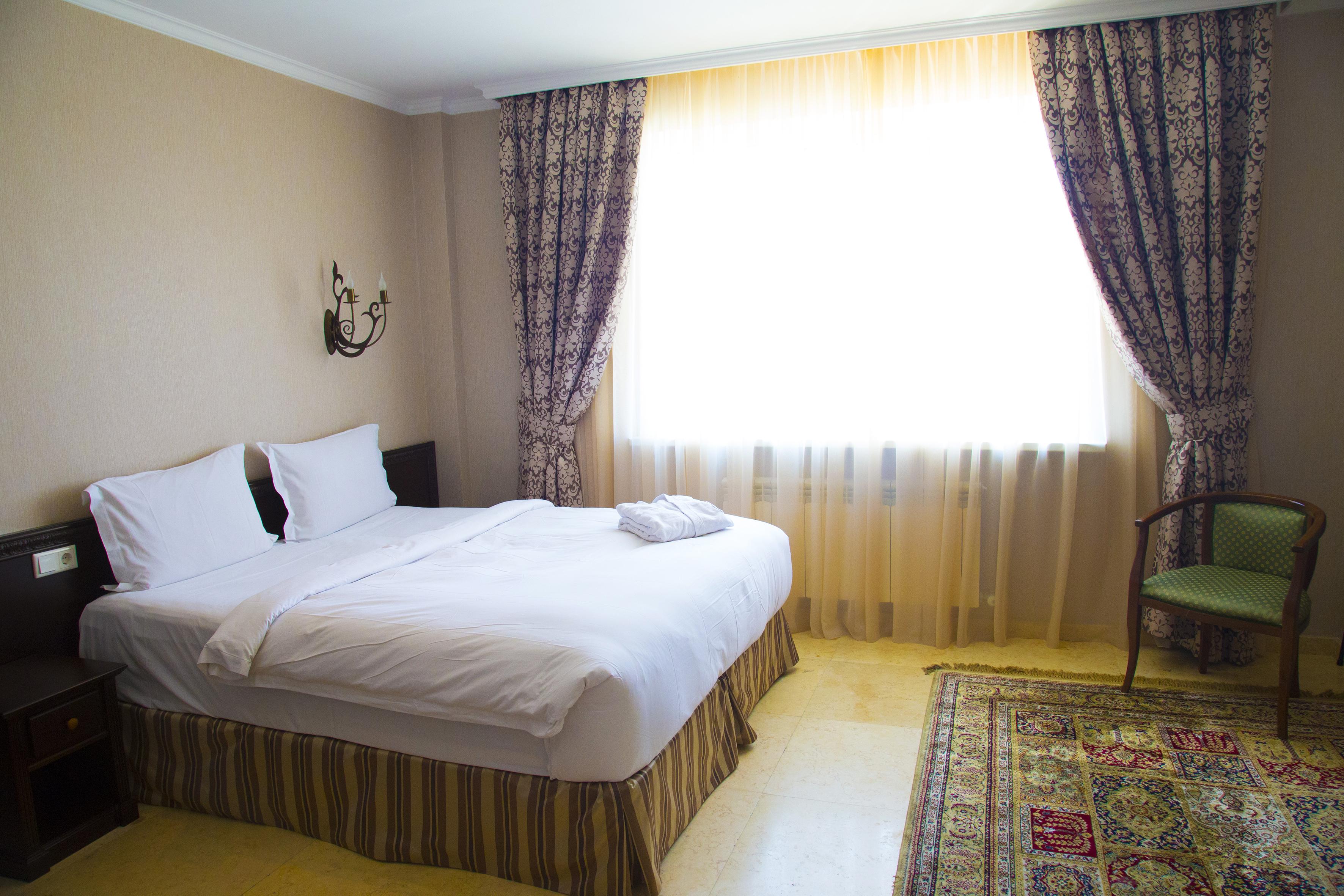 Hotel Royal Petrol Almaty